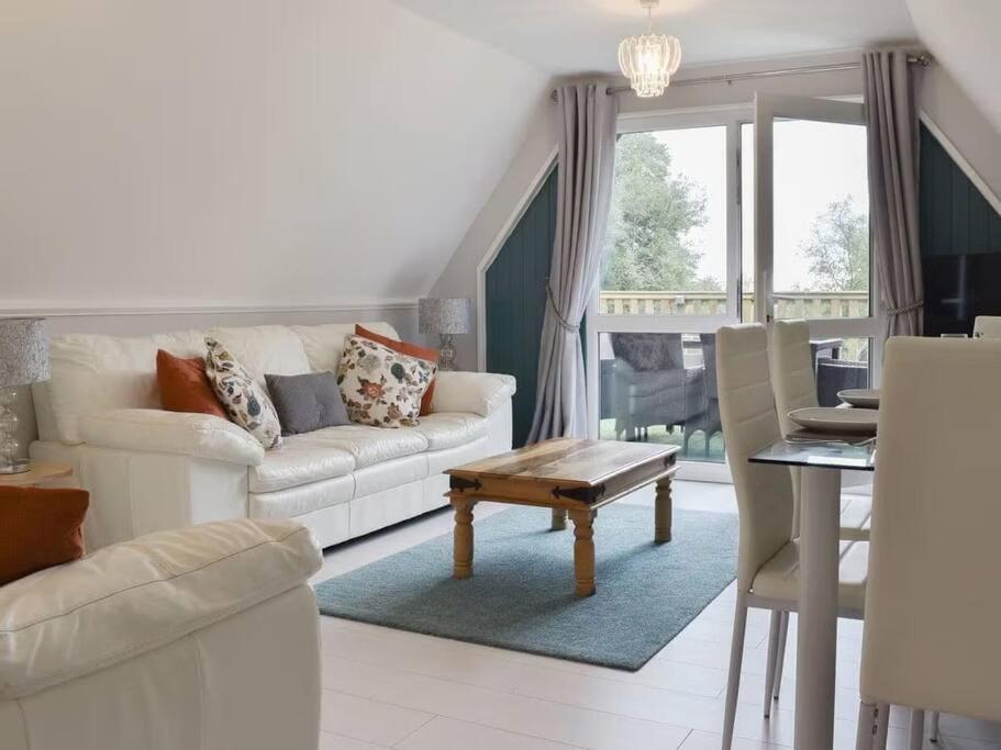 24 Valley Lodge Holiday Cottage Callington Bagian luar foto